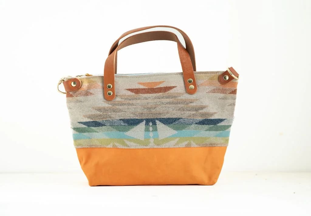 Bitsy Purse in Summerland Wool image 1