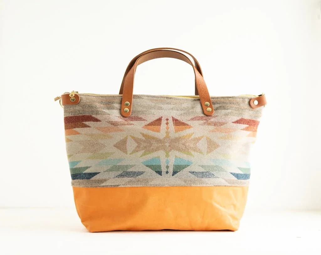 Crossbody Purse in Summerland Wool image 1